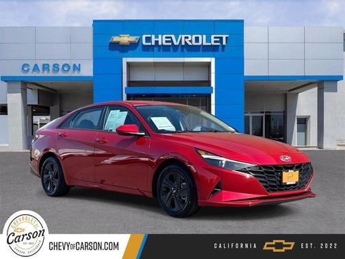 2022 Hyundai ELANTRA SEL