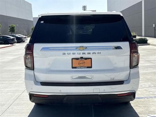 2024 Chevrolet Suburban LT