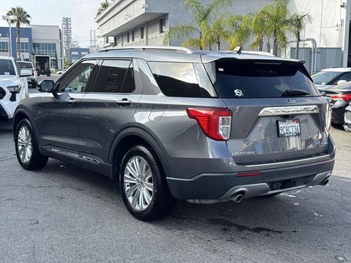 CARBONIZED GRAY METALLIC 2022 Ford Explorer Limited