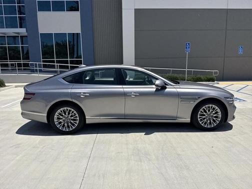 2023 Genesis G80 2.5T RWD