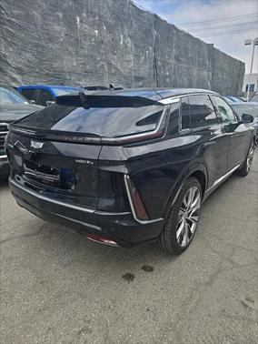 2024 Cadillac LYRIQ Luxury w/1SE