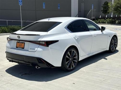 2022 Lexus IS 350 Base