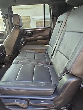 2025 Chevrolet Suburban 4WD Z71