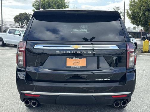 2024 Chevrolet Suburban Premier