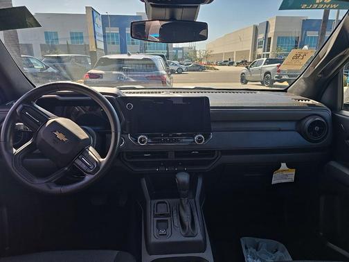 2023 Chevrolet Colorado WT