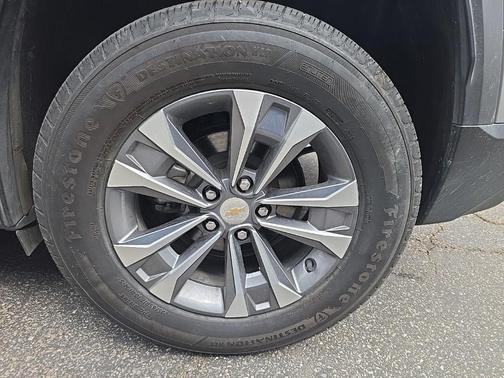 Sterling Gray Metallic 2025 Chevrolet Equinox 1LT