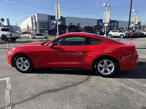 2015 Ford Mustang V6