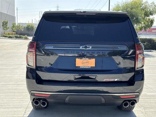 2022 Chevrolet Suburban RST
