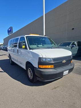 2020 Chevrolet Express 3500 LS