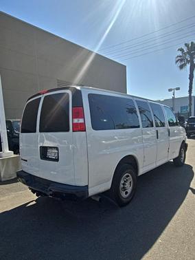 2020 Chevrolet Express 3500 LS