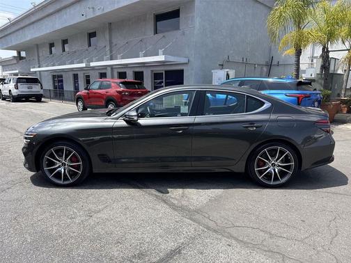 Makalu Gray 2025 Genesis G70 2.5T AWD