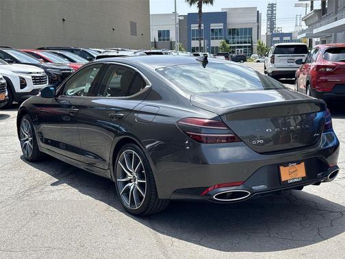 Makalu Gray 2025 Genesis G70 2.5T AWD