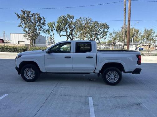 2023 Chevrolet Colorado WT