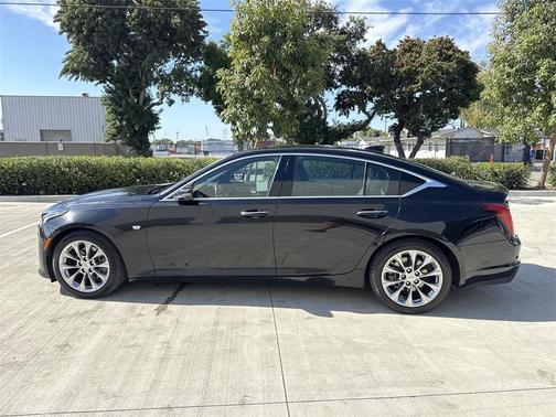 2022 Cadillac CT5 Premium Luxury