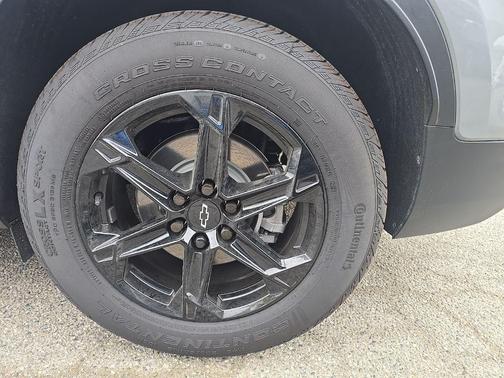 Sterling Gray Metallic 2025 Chevrolet Blazer 2LT