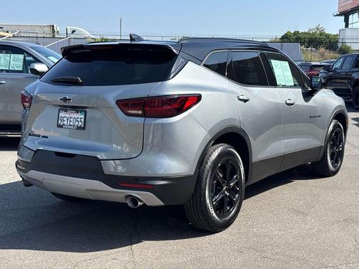 Sterling Gray Metallic 2025 Chevrolet Blazer 2LT