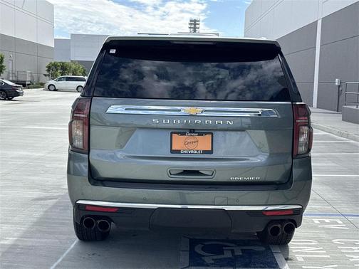 2023 Chevrolet Suburban Premier