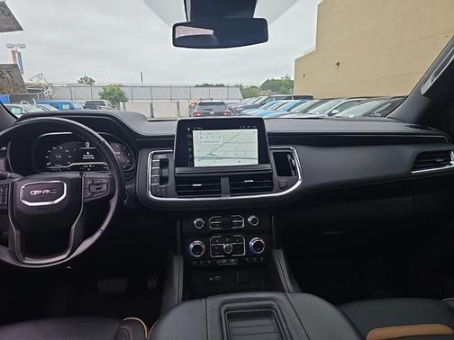 Onyx Black 2023 GMC Yukon XL 4WD AT4