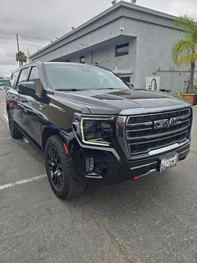 Onyx Black 2023 GMC Yukon XL 4WD AT4
