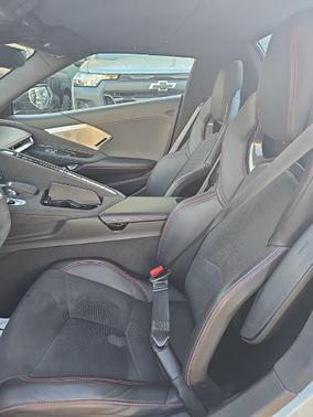 2021 Chevrolet Corvette Stingray w/3LT