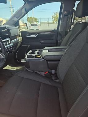 Black 2022 Chevrolet Silverado 1500 LT
