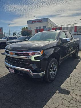 Black 2022 Chevrolet Silverado 1500 LT