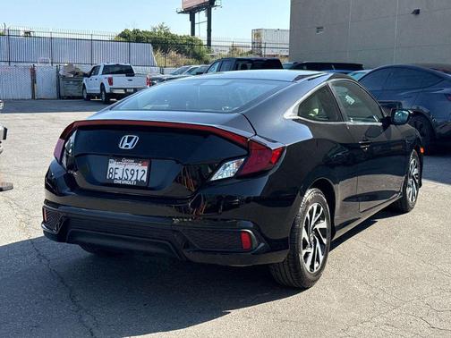 Crystal Black Pearl 2018 Honda Civic LX