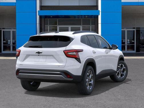 Summit White 2026 Chevrolet Trax LT