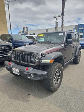 Granite Crystal Metallic Clearcoat 2025 Jeep Wrangler Rubicon