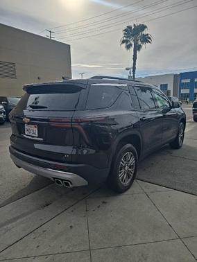 2024 Chevrolet Traverse LT
