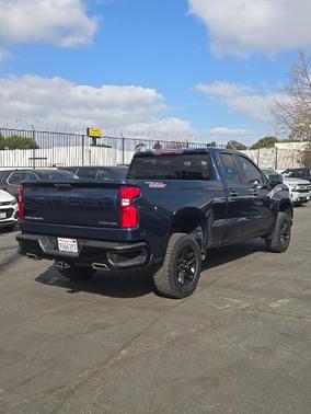 2020 Chevrolet Silverado 1500 Custom Trail Boss