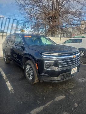 2024 Chevrolet Traverse LT
