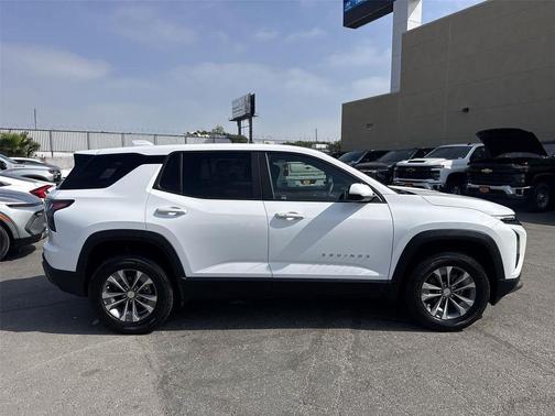 Summit White 2025 Chevrolet Equinox 1LT