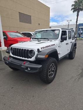 Bright White Clearcoat 2025 Jeep Wrangler Rubicon