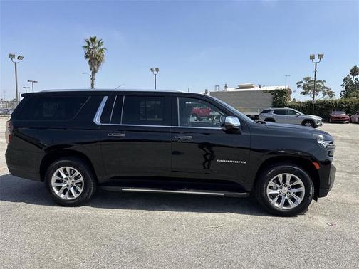 2024 Chevrolet Suburban Premier