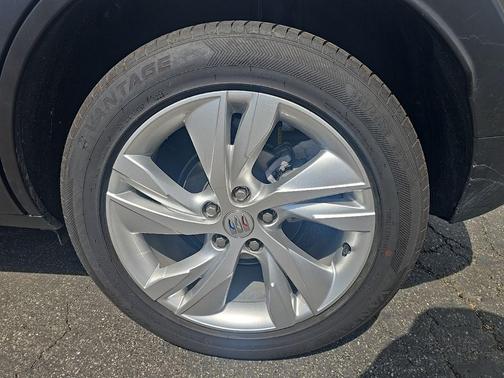 Moonstone Gray Metallic 2025 Buick Encore GX Preferred