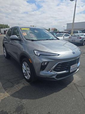 Moonstone Gray Metallic 2025 Buick Encore GX Preferred