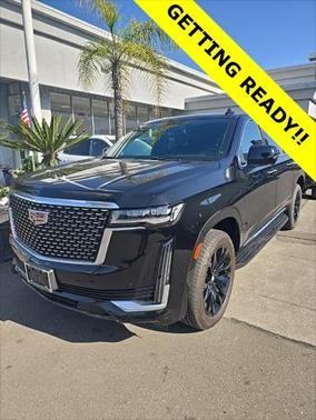 2023 Cadillac Escalade ESV Luxury