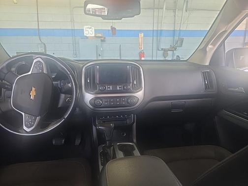 Satin Steel Metallic 2021 Chevrolet Colorado LT