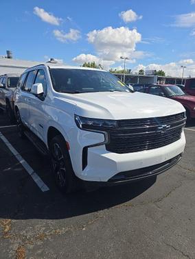 2023 Chevrolet Tahoe 4WD RST