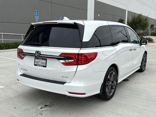 2022 Honda Odyssey Elite