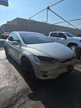 2018 Tesla Model X 75D