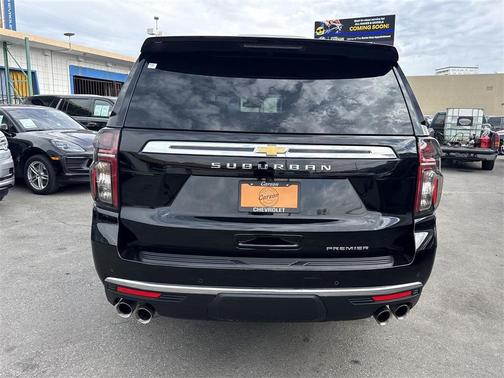 2024 Chevrolet Suburban Premier