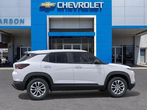 Summit White 2026 Chevrolet Trailblazer LS