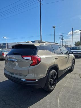 2022 GMC Terrain AWD AT4