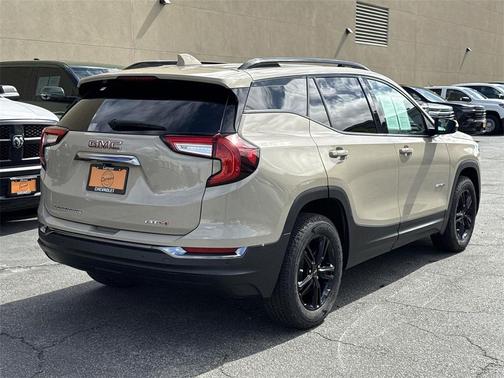 2022 GMC Terrain AWD AT4