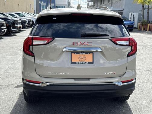 2022 GMC Terrain AWD AT4