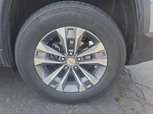 Sterling Gray Metallic 2025 Chevrolet Equinox 1LT