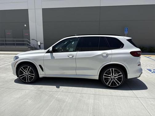 2019 BMW X5 xDrive50i