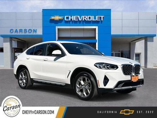 Alpine White 2025 BMW X4 xDrive30i